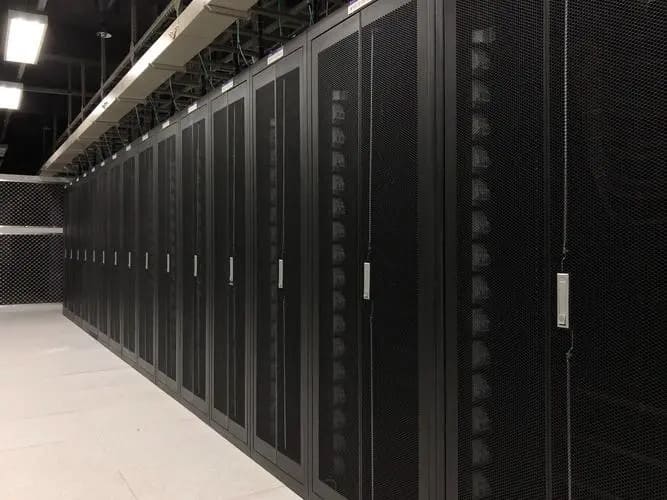 天津高電機柜租用